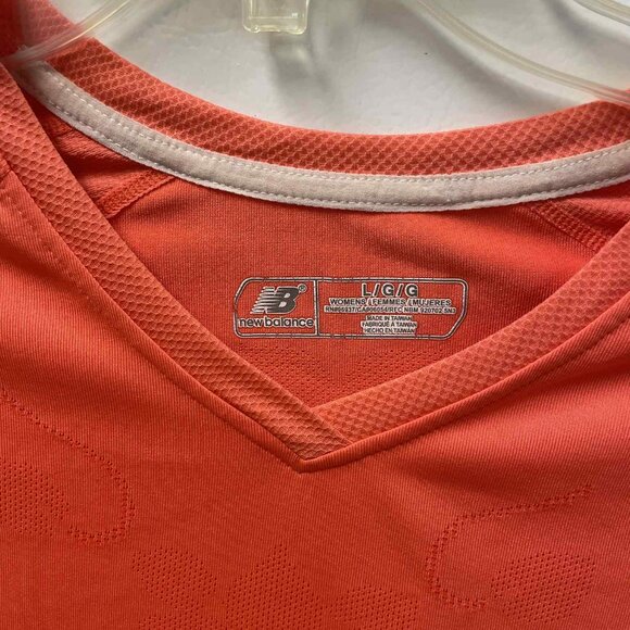 New Balance Peach Athletic Polyester Breathable T-Shirt - Large - Picture 4 of 5